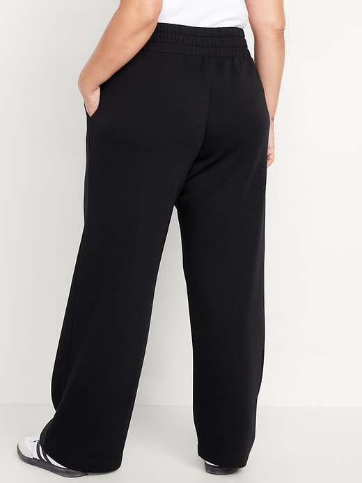 Image number 8 showing, High-Waisted Bounce Fleece Wide-Leg Sweatpants