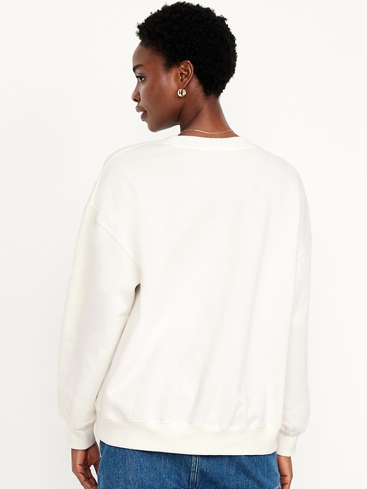 Image number 6 showing, SoComfy Oversized Graphic Sweatshirt