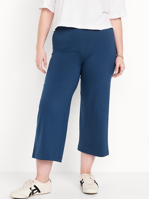 Image number 5 showing, High-Waisted Fashion Wide-Leg Cropped Leggings